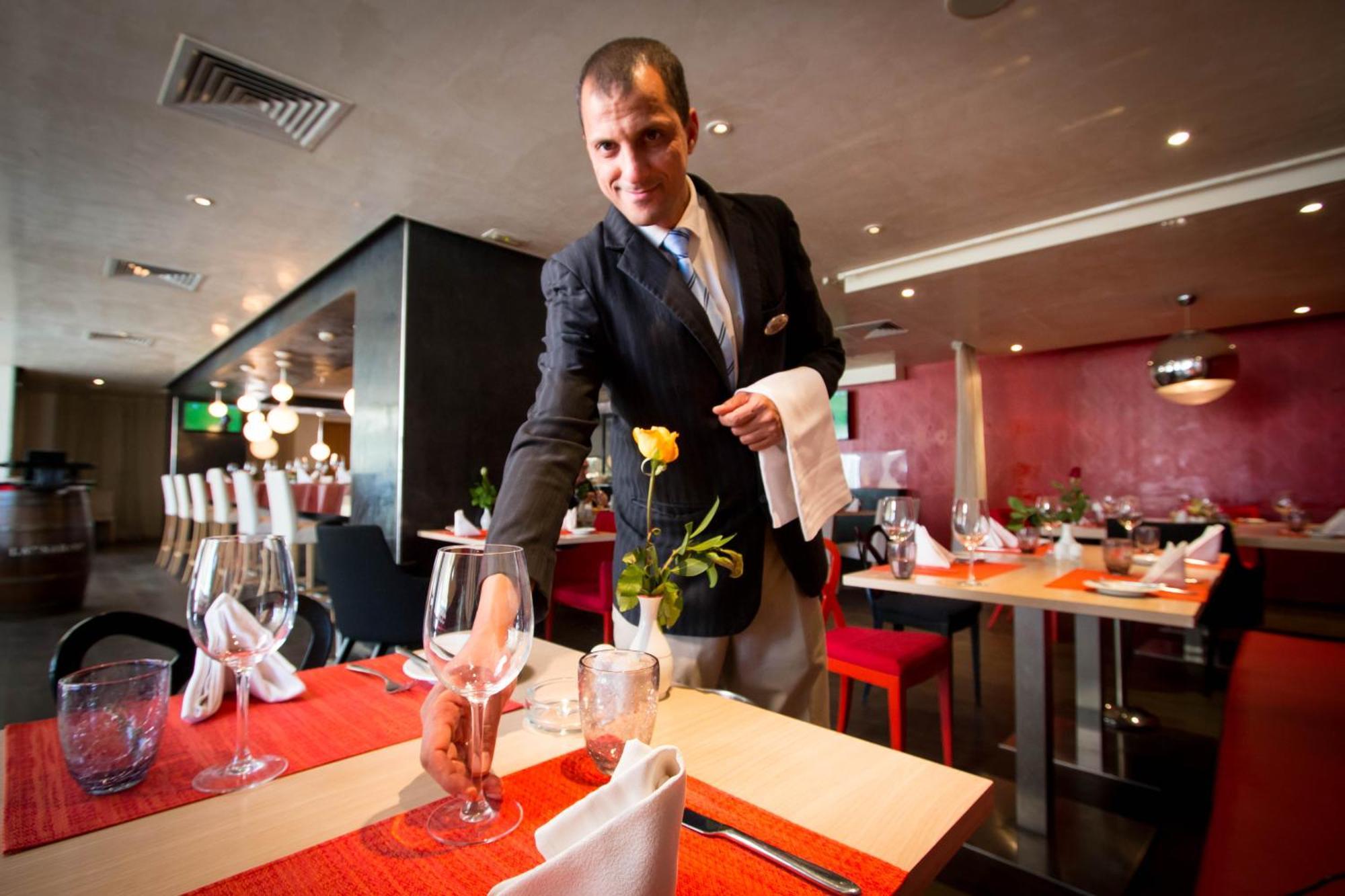 Hotel Golden Tulip El Mechtel Tunis Zewnętrze zdjęcie